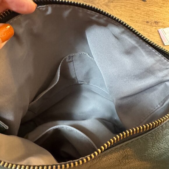 Fossil Green Leather Crosbody / Shoulder strap Bag Purse Textured Leather 13" - Picture 4 of 5